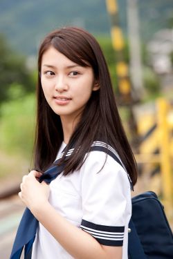 豪门塑料夫妇