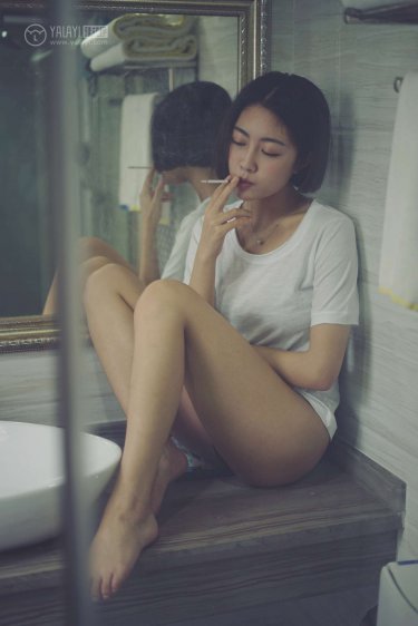 《闺蜜放荡h肉辣文》